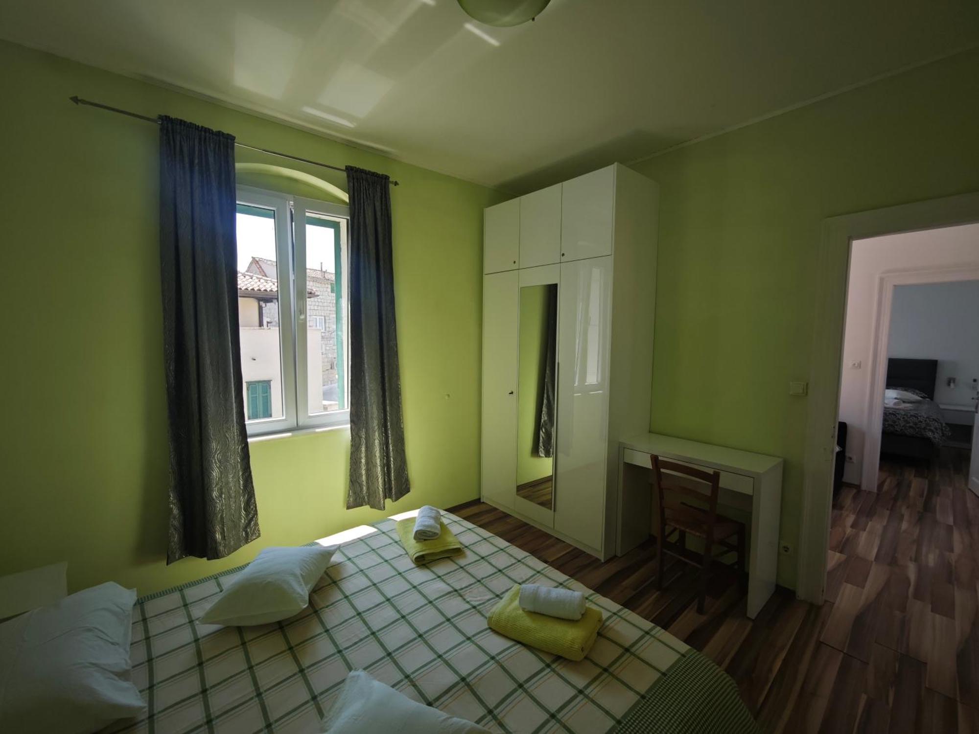 Apartment Central Old Town With Private Indoor Garage Parking Σπλιτ Εξωτερικό φωτογραφία