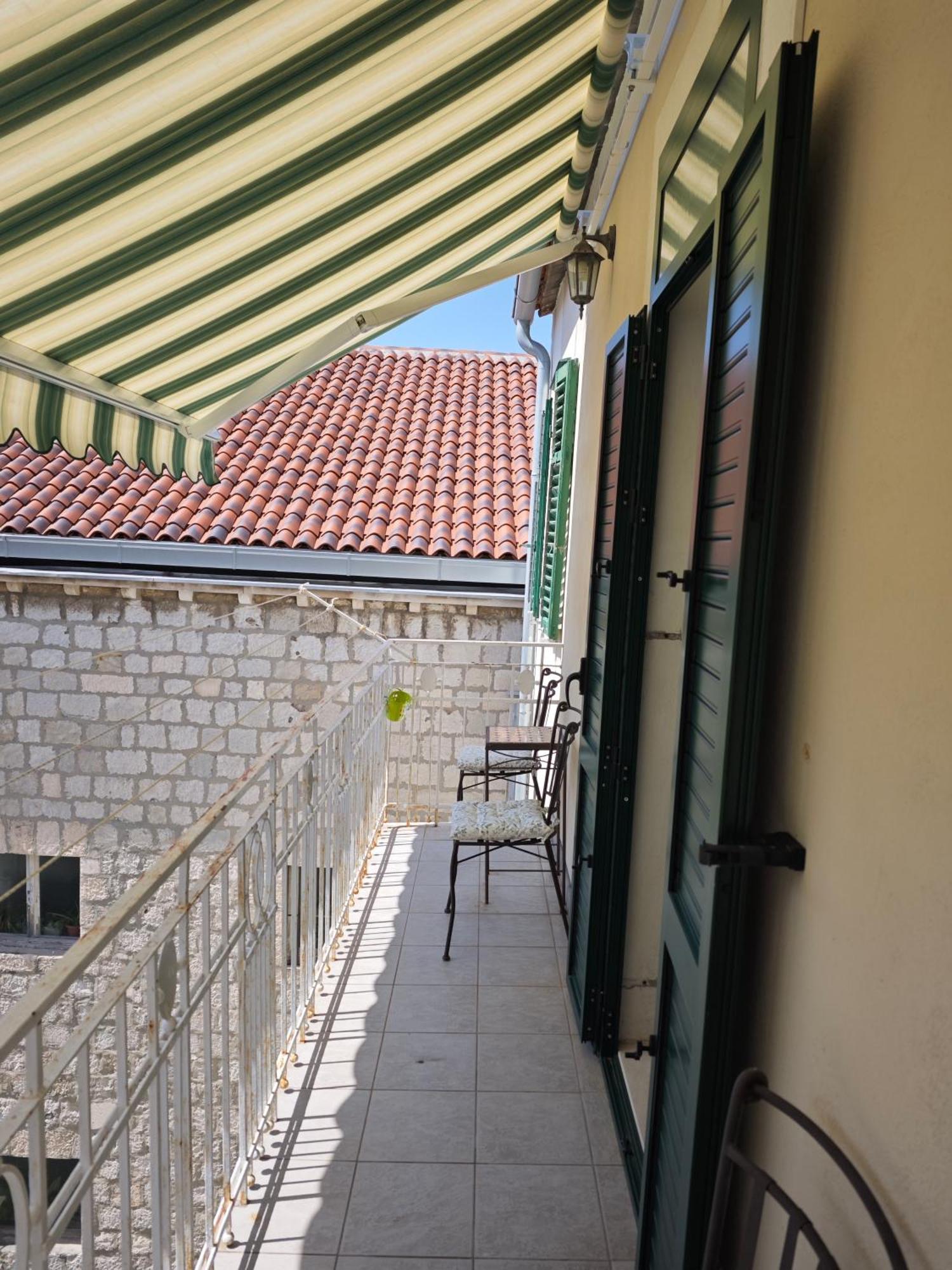Apartment Central Old Town With Private Indoor Garage Parking Σπλιτ Εξωτερικό φωτογραφία