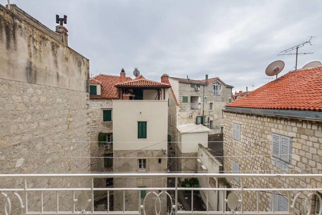 Apartment Central Old Town With Private Indoor Garage Parking Σπλιτ Εξωτερικό φωτογραφία
